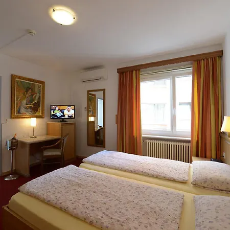 Hotel Dischma - Free Bus And Train Ticket Paradiso